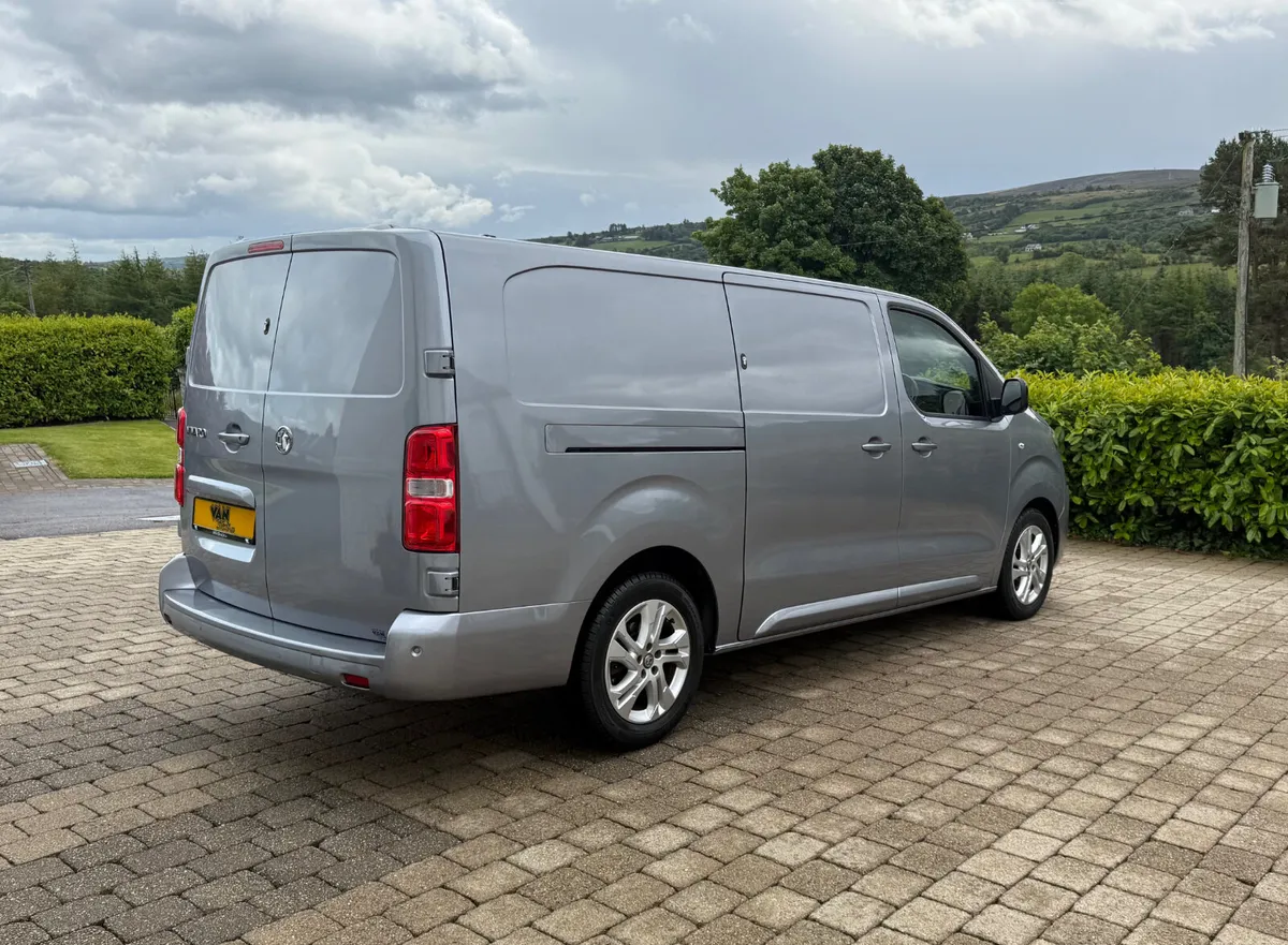 2023 Vauxhall Vivaro Elite 2.0d 3100 145bhp LWB - Image 4