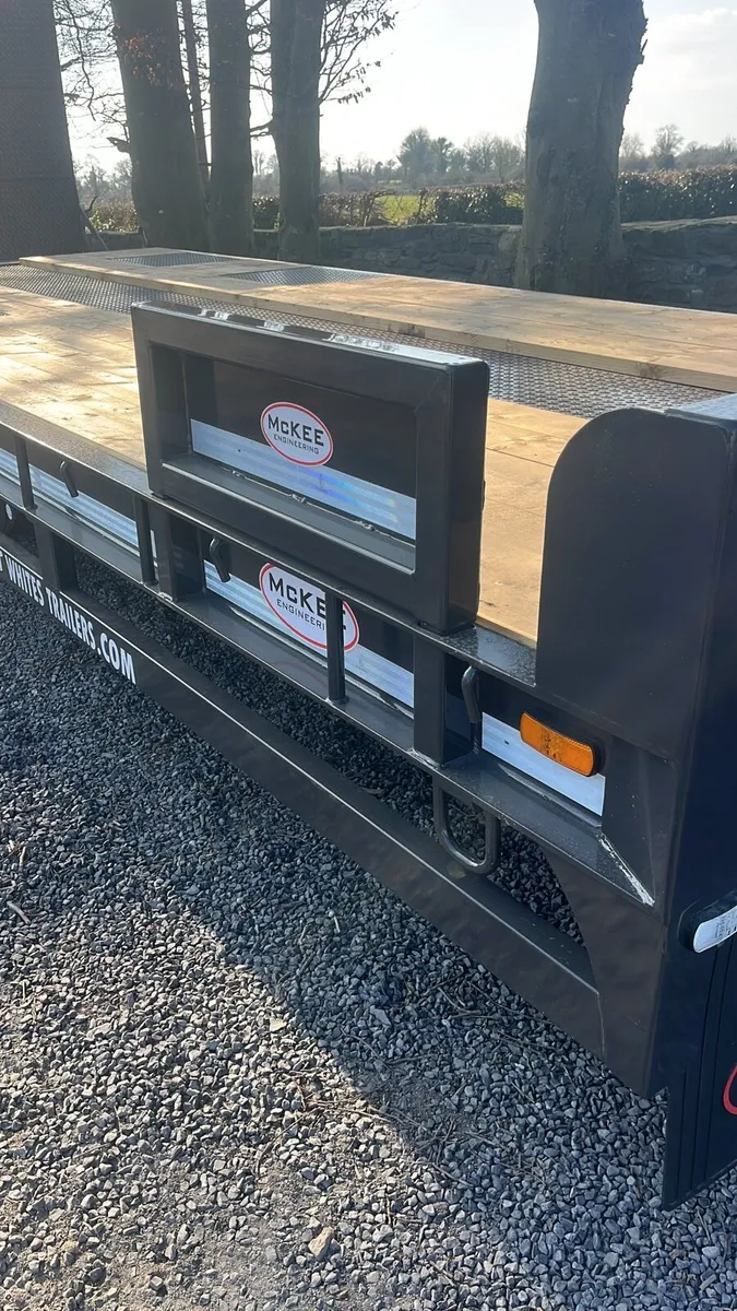 MCKEE 33 TONNE LOW LOADER - Image 4