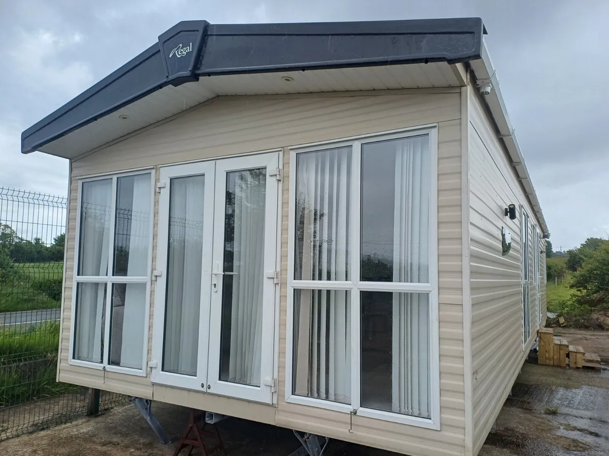 Regal Harlington - Image 1