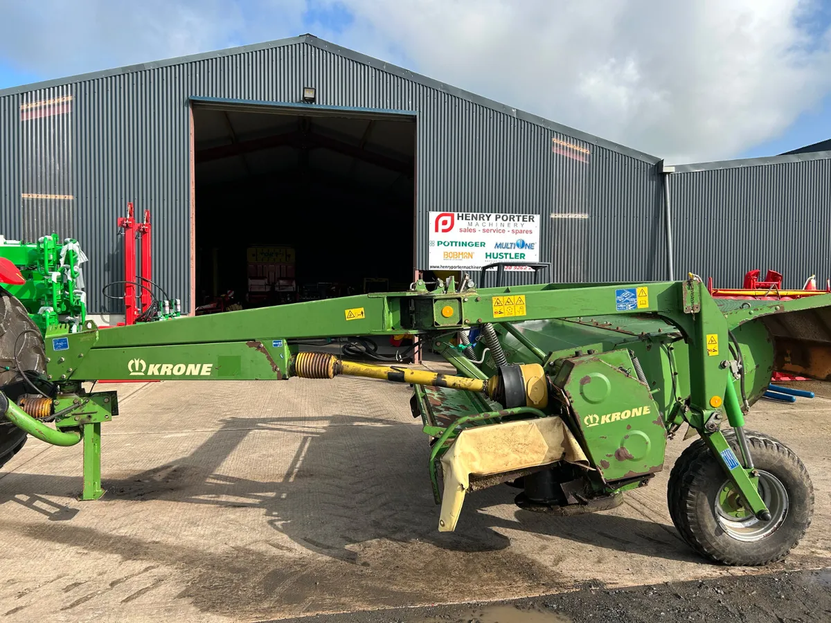 Krone AMT 283 CV 9ft Trailed mower - Image 1