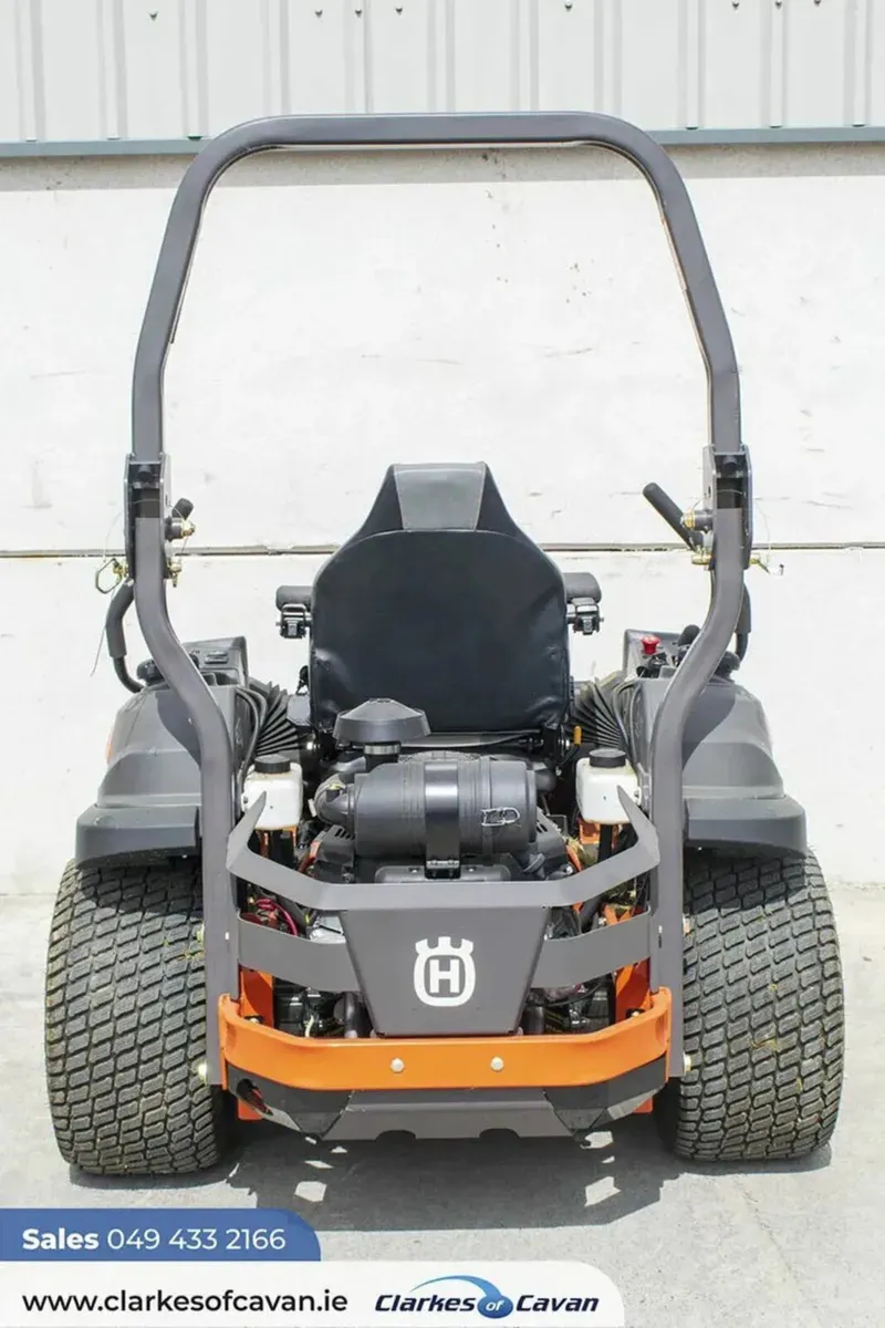 Demo Husqvarna 560X Zero Turn Lawnmower - Image 4