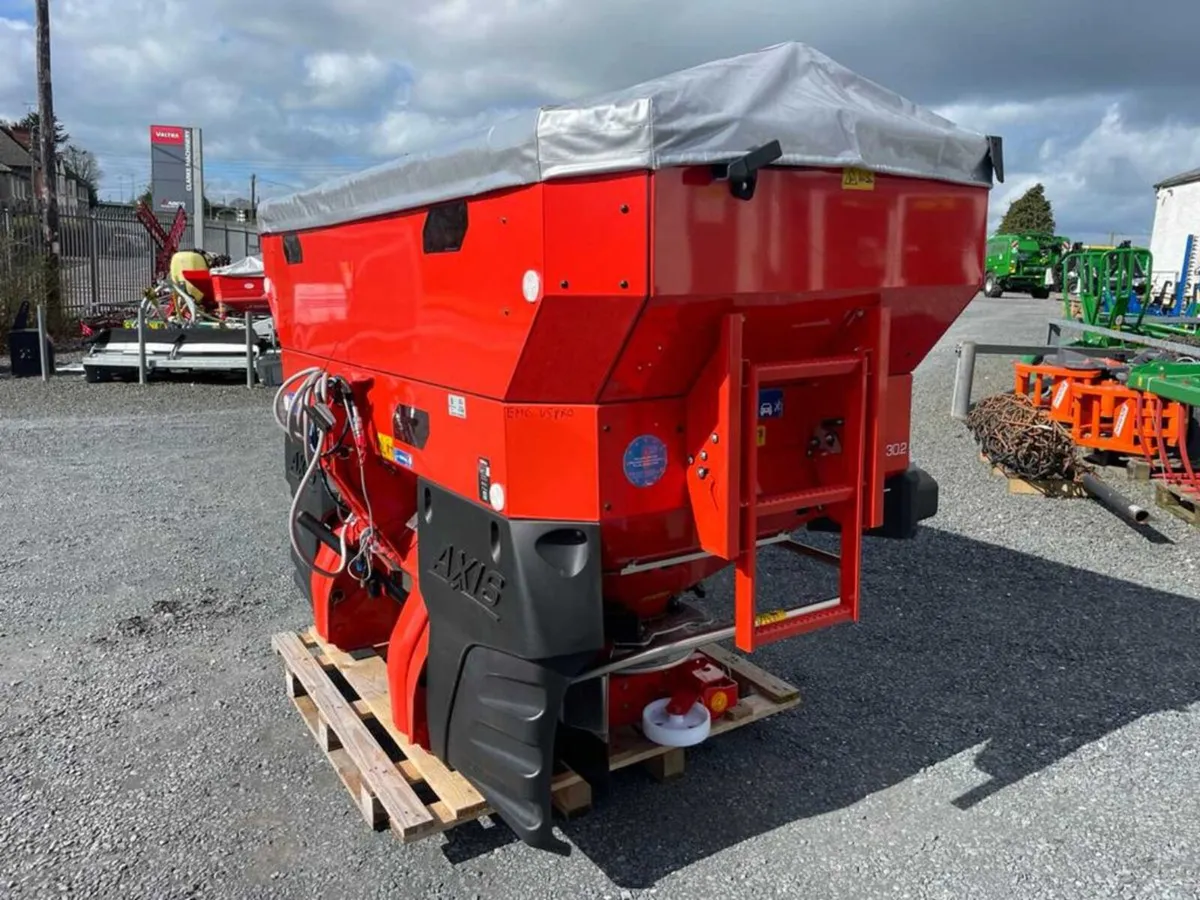 Rauch Axis 30.2M Spreader 🌟TAMS GRANT APPROVED🌟 - Image 4