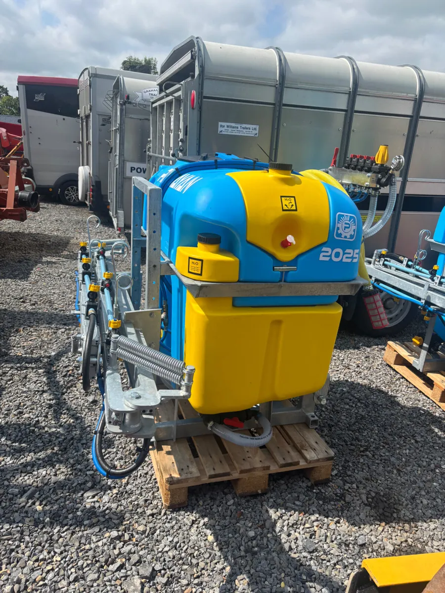 Paralayan sprayer - Image 1