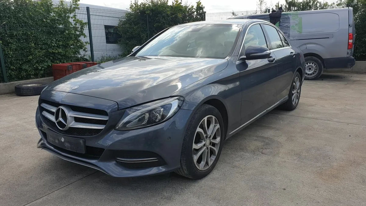 *For parts* Mercedes C220 2.1 dsl 6 speed (2014) - Image 3