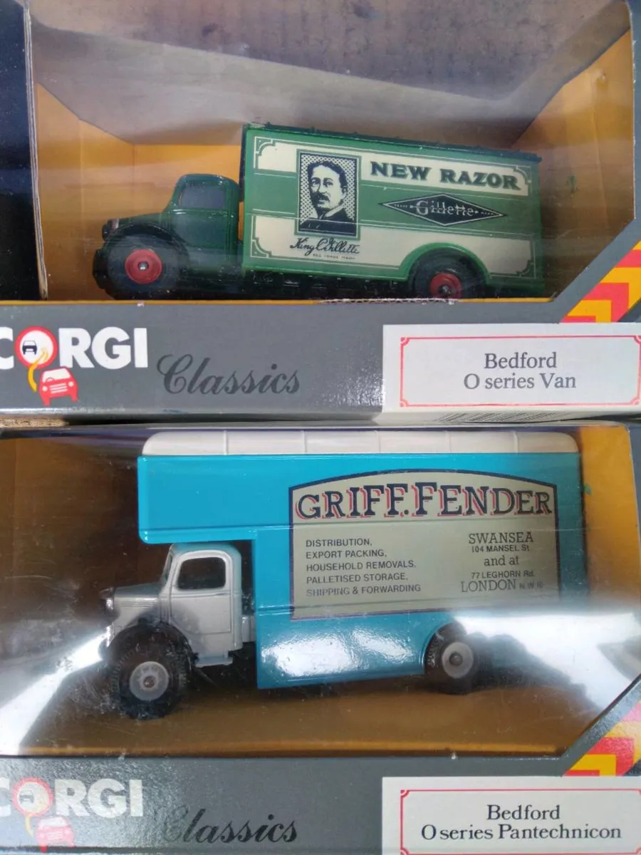 Collectables/LP's/ Diecast/Books etc For Sale - Image 4