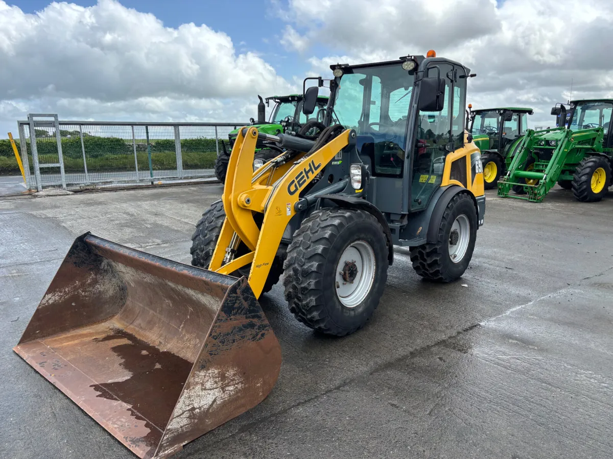 Gehl (Manitou) 650 Loader Finance & Warranty - Image 2