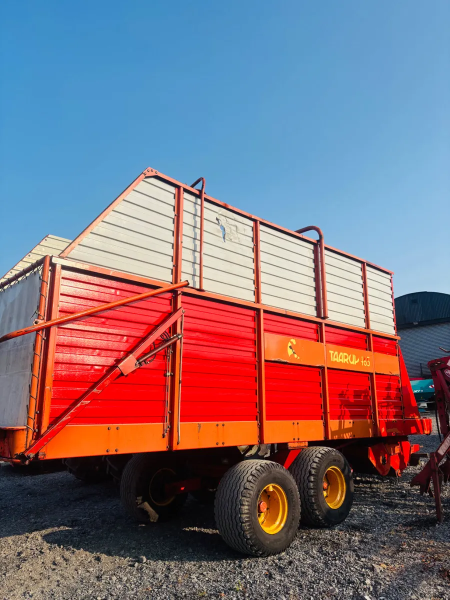 Tarrup silage wagon - Image 1
