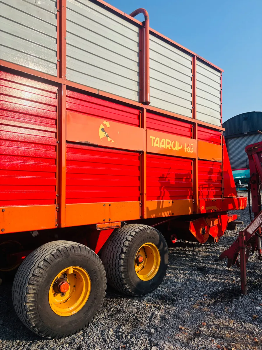 Tarrup silage wagon - Image 2
