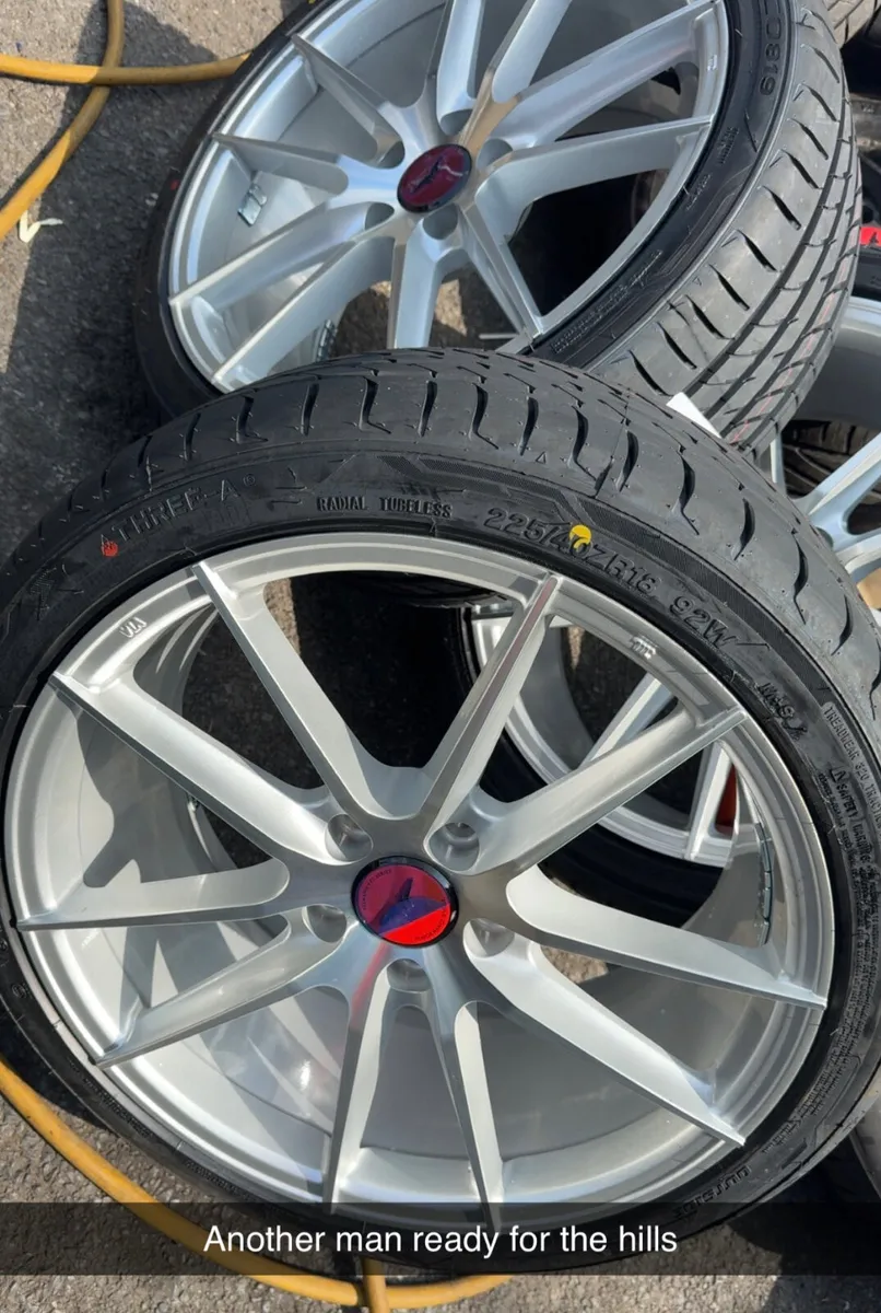 18” veemann vfs25 8” rims and tyres 5x112