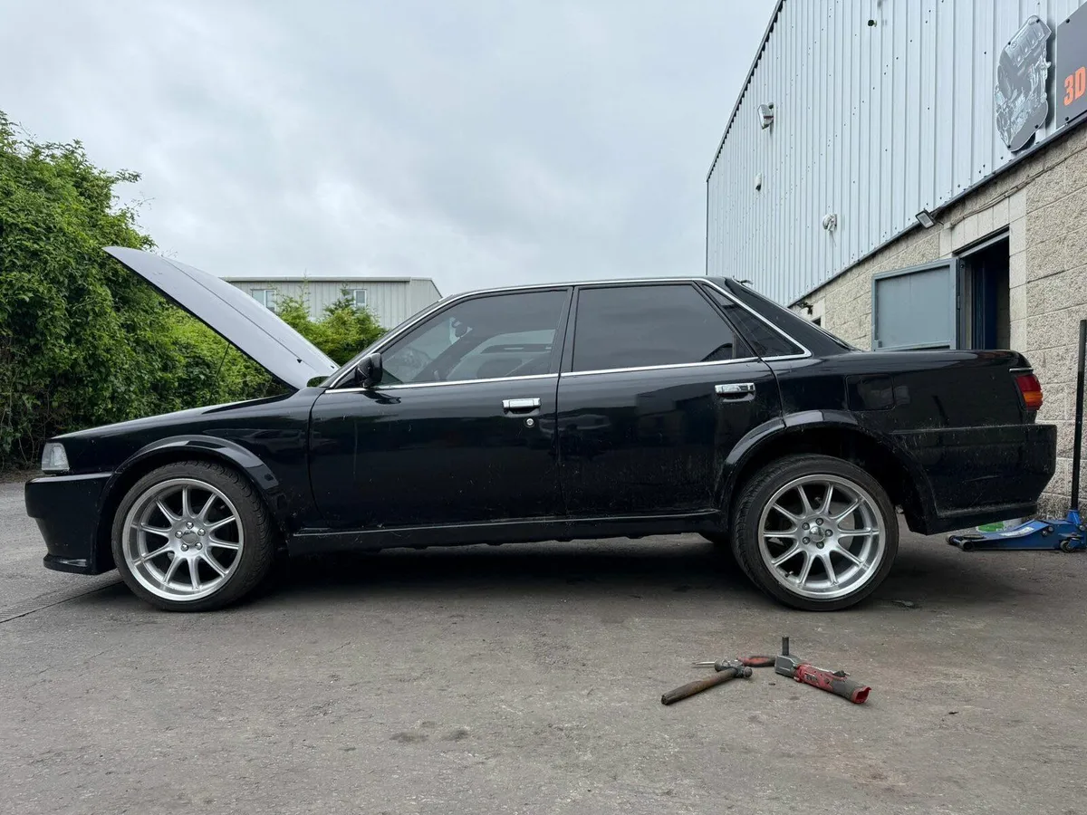 Toyoya Camry 1989 - Image 3