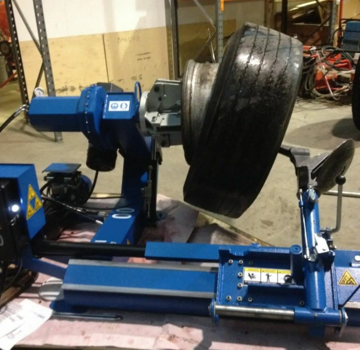 Tyre changer - Image 4