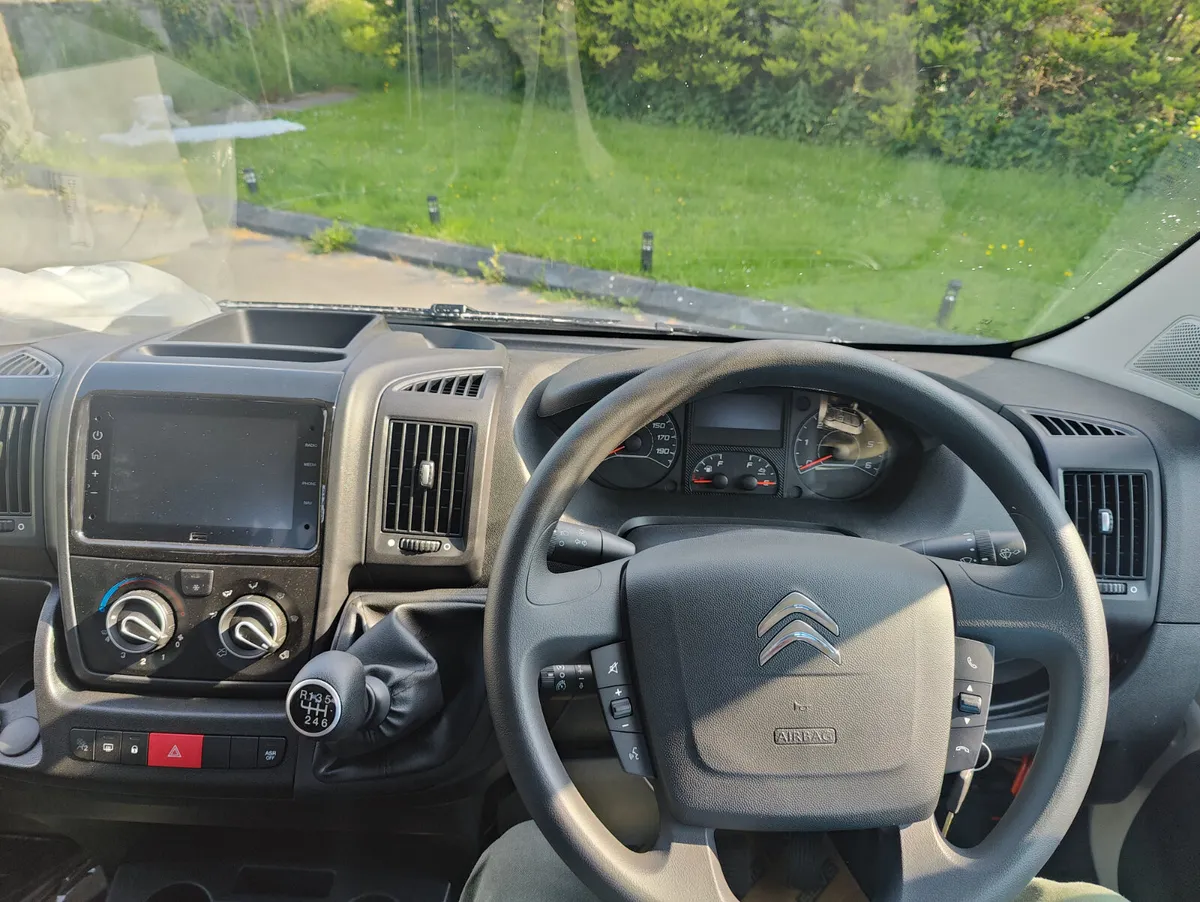 2025 CITROËN RELAY 3 WAY TIPPER - Image 2