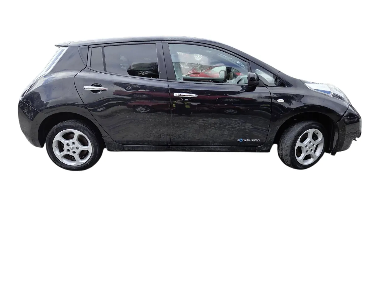 2015 NISSAN LEAF Breaking/Dismantling - Image 2