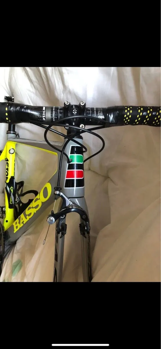 Basso Astra carbon road bike - Image 3