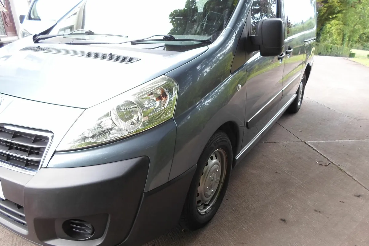 Peugeot Expert AUTO - Image 4