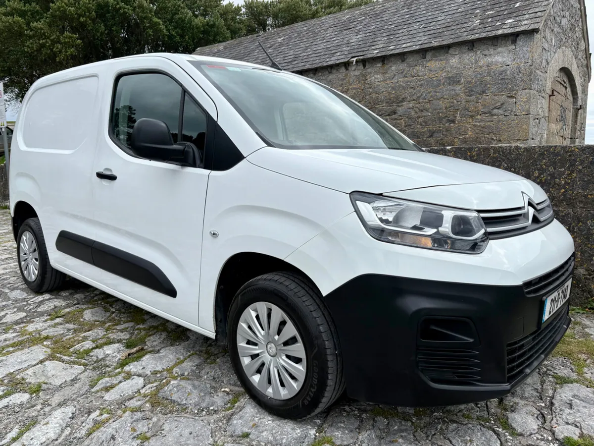 2021 Citroen Berlingo  1.5 CDTI - Image 2
