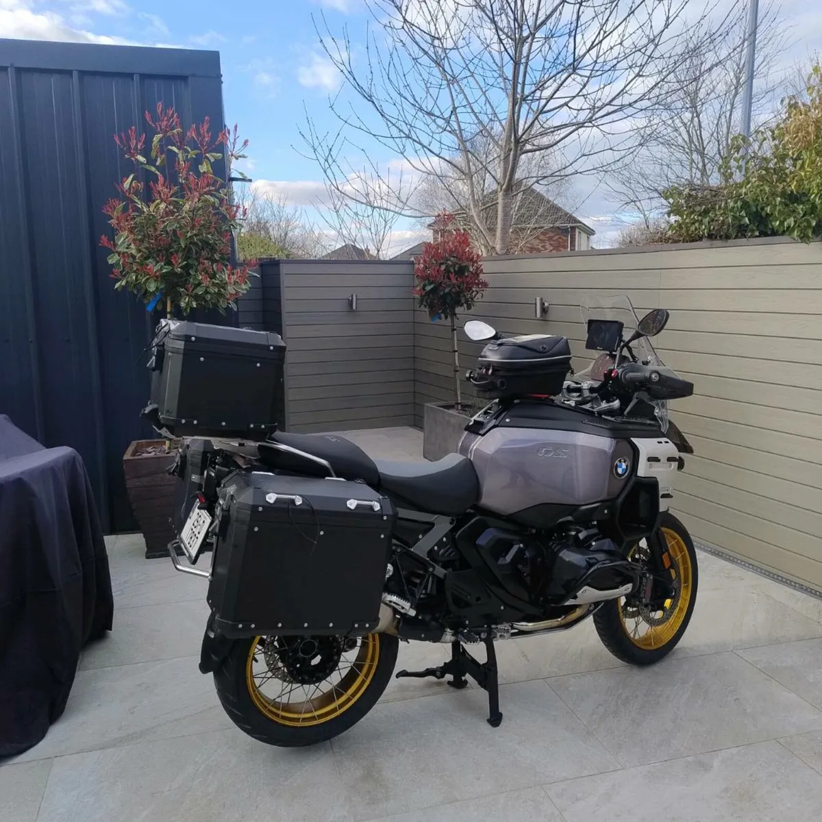 motorcycle - Image 3