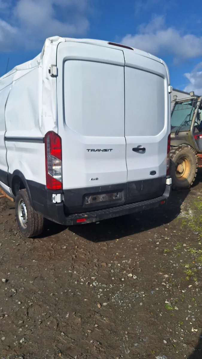 2024 Ford Transit 4WD For Dismantling - Image 4