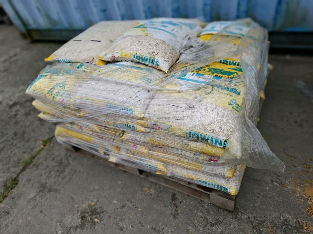 Sand + chips - Image 2