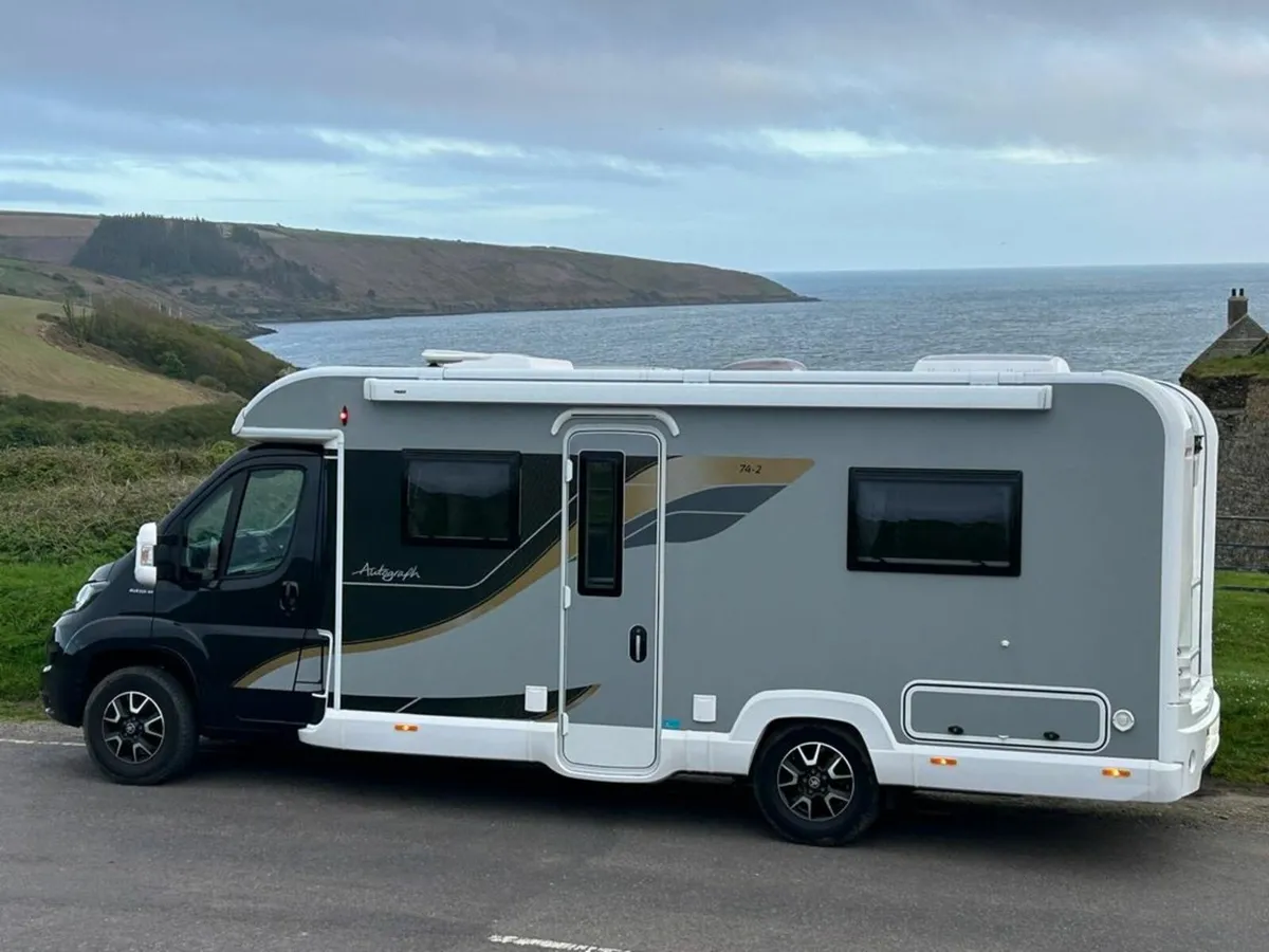 Bailey Autograph Bailey Autograph 74-2 - Image 1