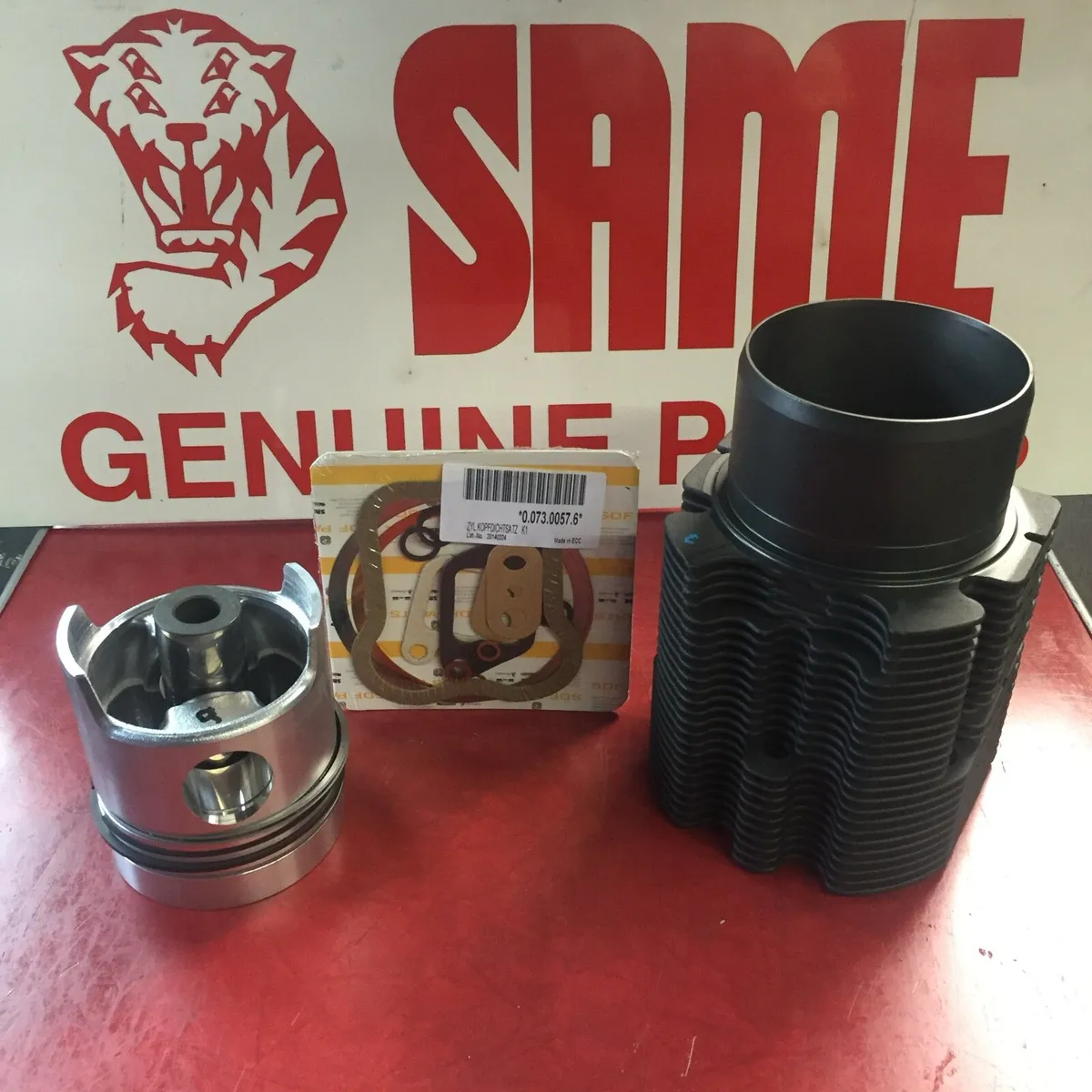 SAME Lamborghini Deutz parts - Image 2