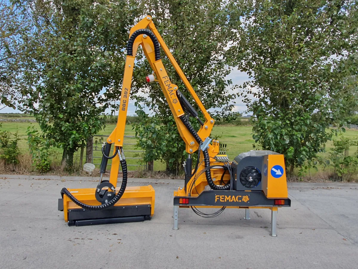 FEMAC DOC 302P HEDGE CUTTER - Image 3