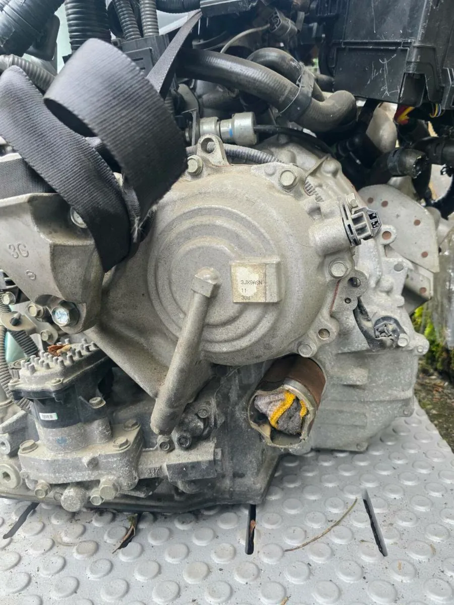 Nissan March K13 engine and parts - Image 4