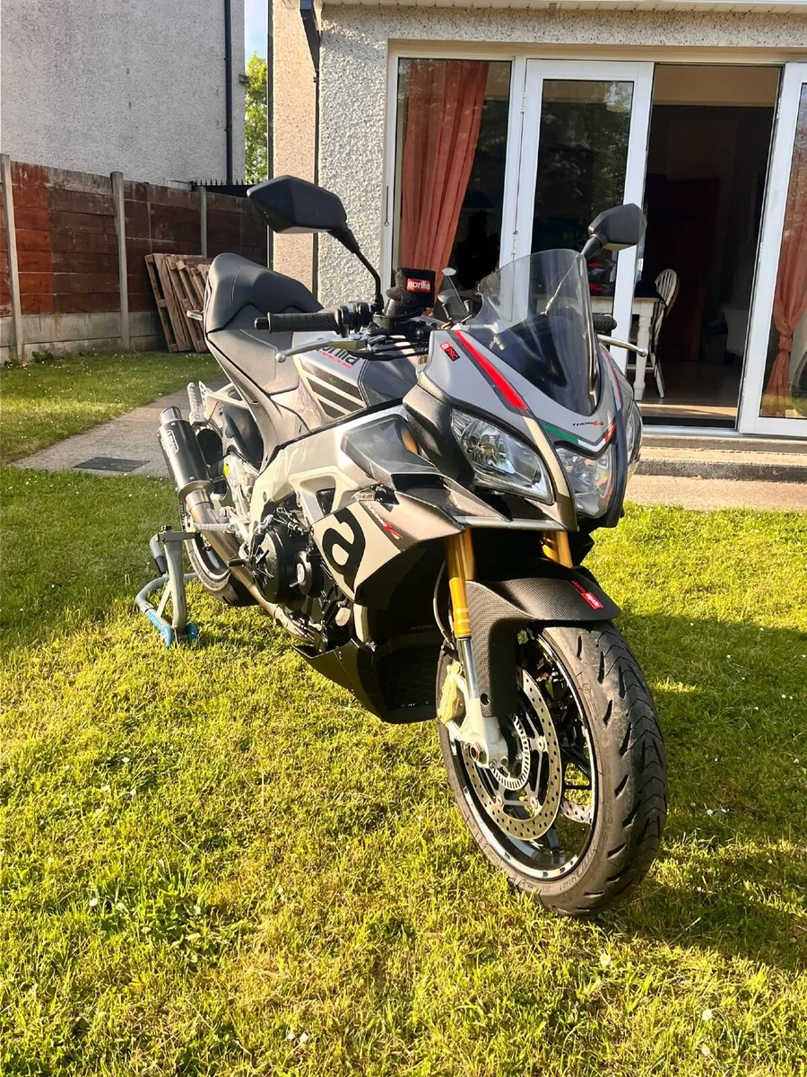 Aprilia tuono v4 2018 - Image 1