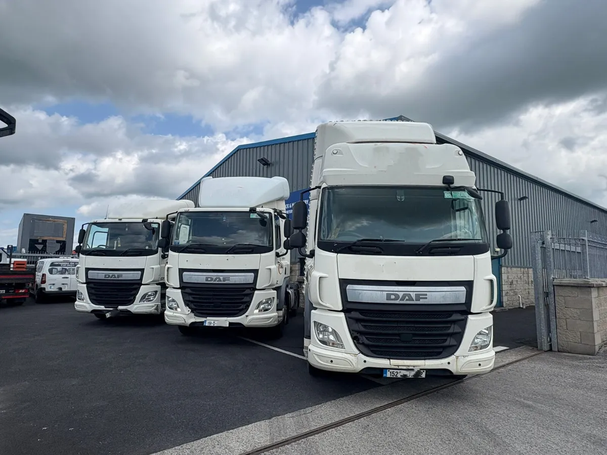 For Sale: DAF Tractor Units - Image 1
