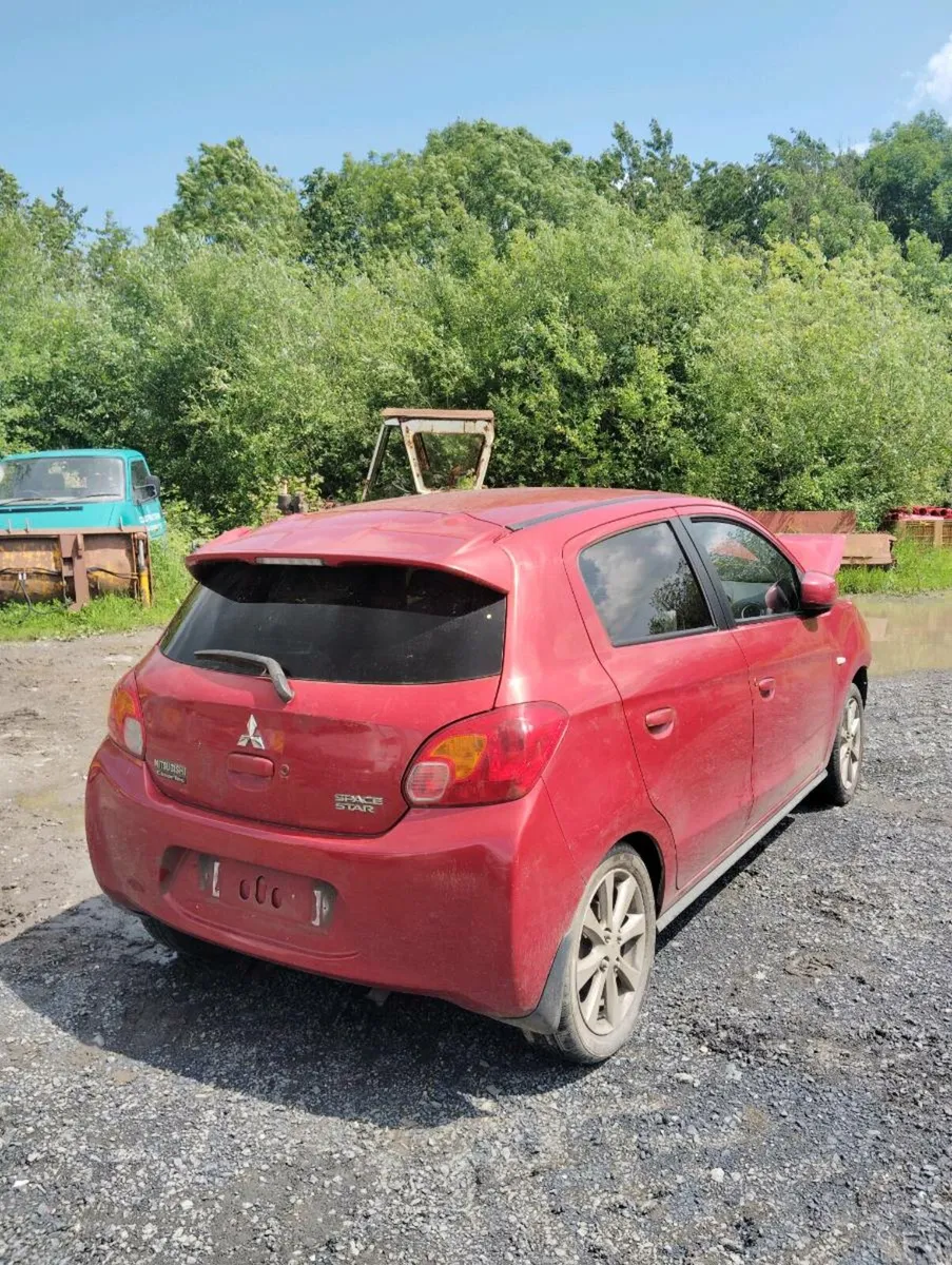 Breaking mitsubishi space star 2014 petrol - Image 2