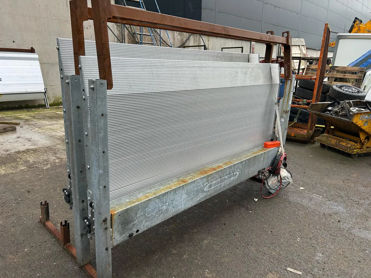 NEW DHOLLANDIA ALLOY TAIL LIFT 500KGS - Image 3