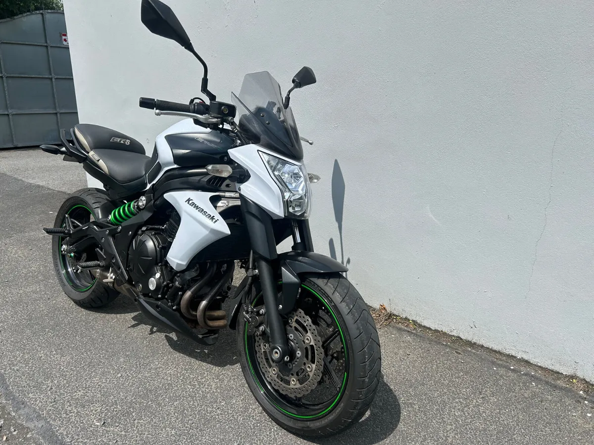 Kawasaki ER6 SUPER BIKE - Image 4