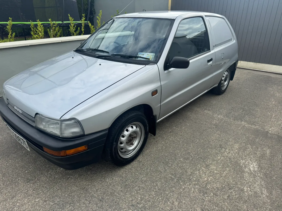 1988 Daihatsu Charade 1.0 Diesel - Image 1
