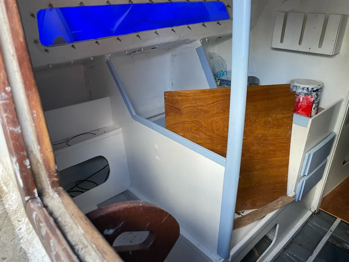 Ruffian 23 Sailboat - Image 4