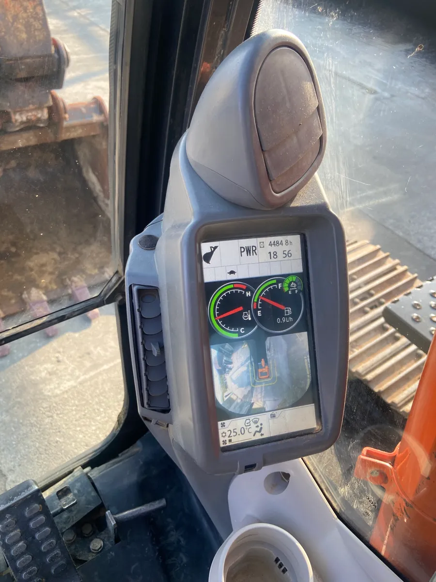 Hitachi Zaxis 130-6 - Image 4