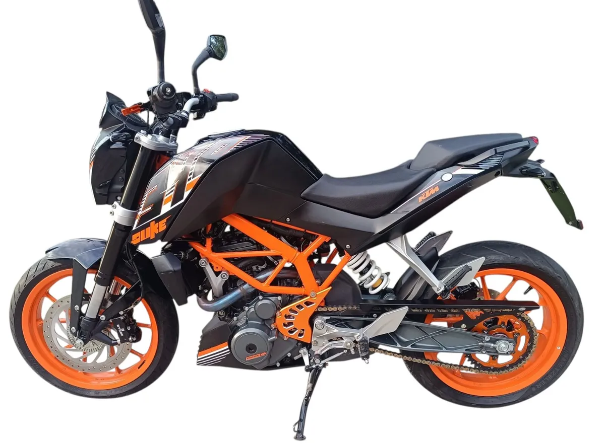 KTM Duke 390 - Image 4