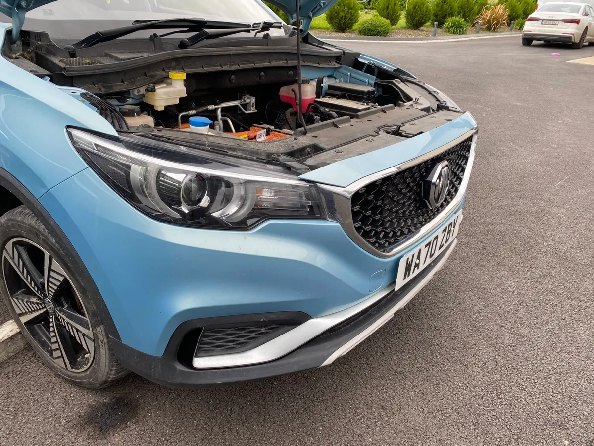 MG ZS for breaking - Image 2