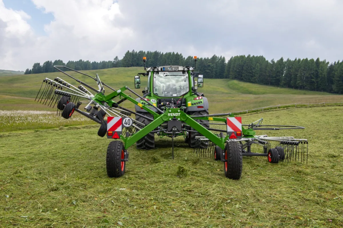 Fendt Former 671 Rakes - €19,500 + VAT - Image 1