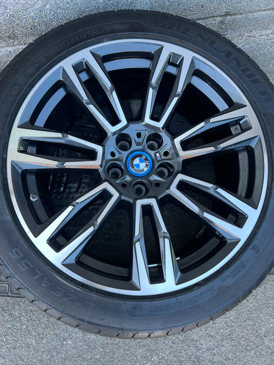 Diamond cut wheel repair/ alloy welding - Image 4