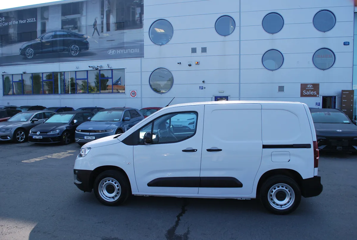 Toyota Proace City 2022 - Image 2