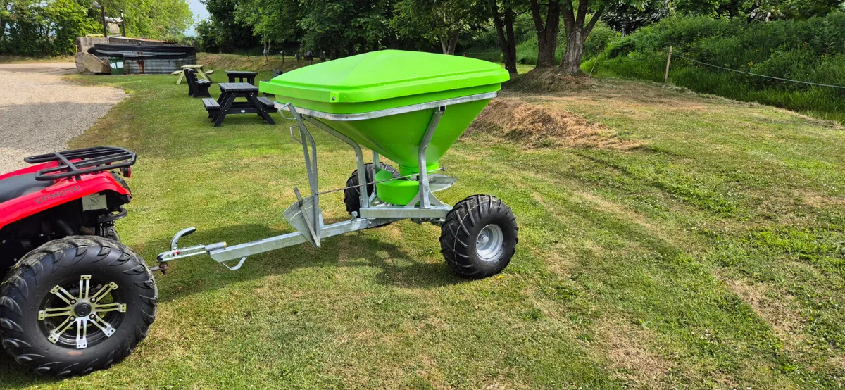 NEW AITCHISON AGRISPRED HALF TONNE SPREADER - Image 3
