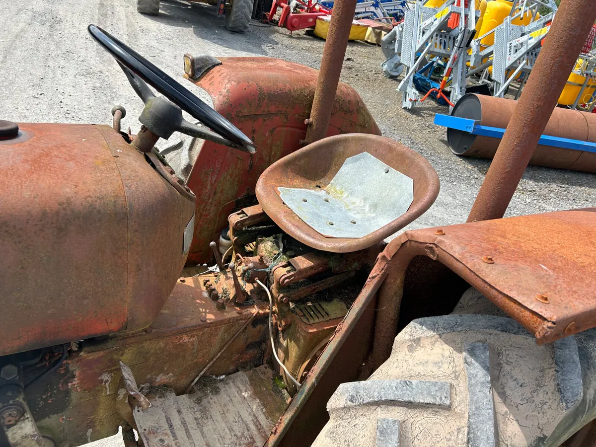 1972 Zetor 3511 2wd - Image 2