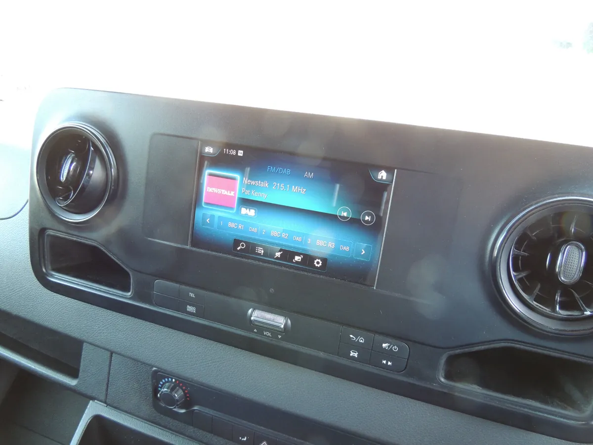 Mercedes-Benz Sprinter 2019 - Image 3