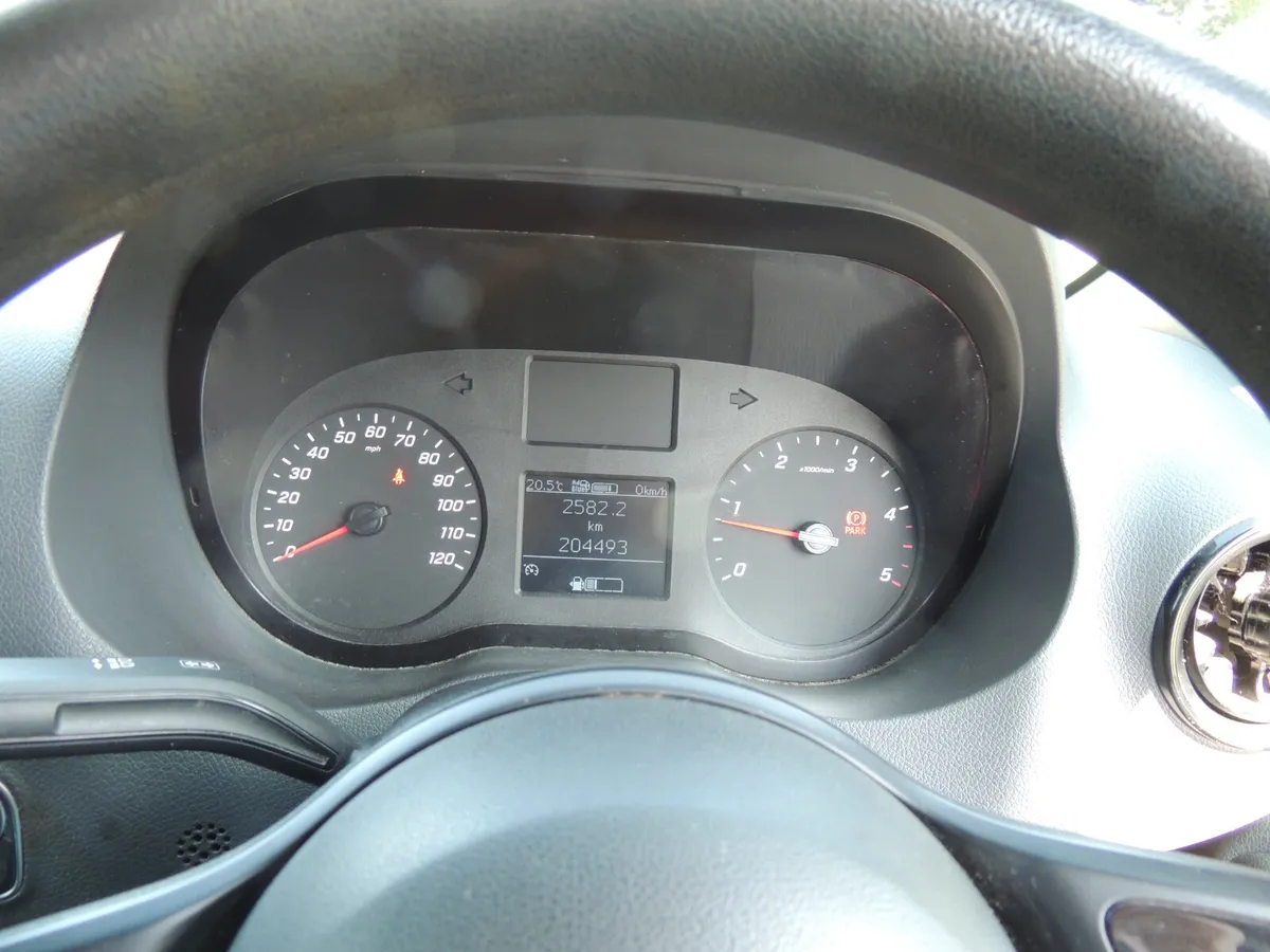 Mercedes-Benz Sprinter 2019 - Image 2