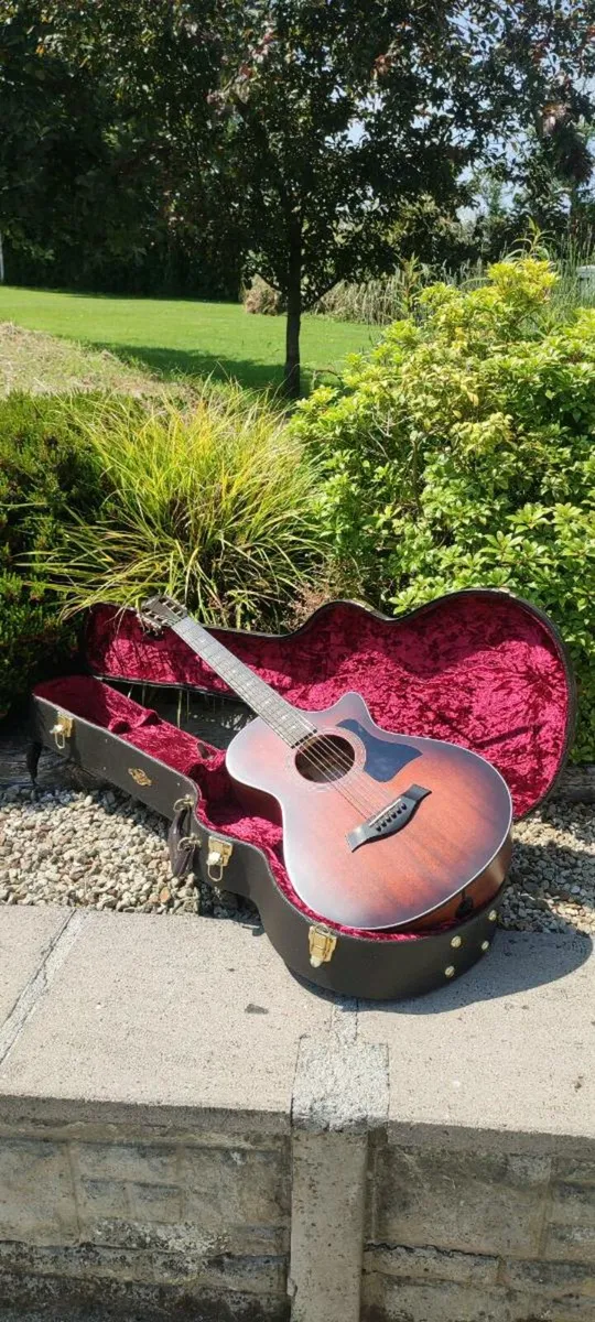Taylor 322ce - Image 4