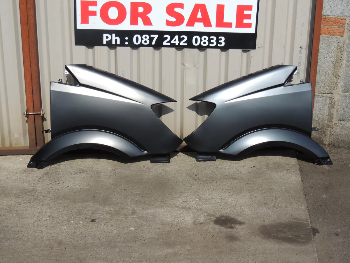 Mercedes-Benz Sprinter 2014 FRONT WINGS - Image 1