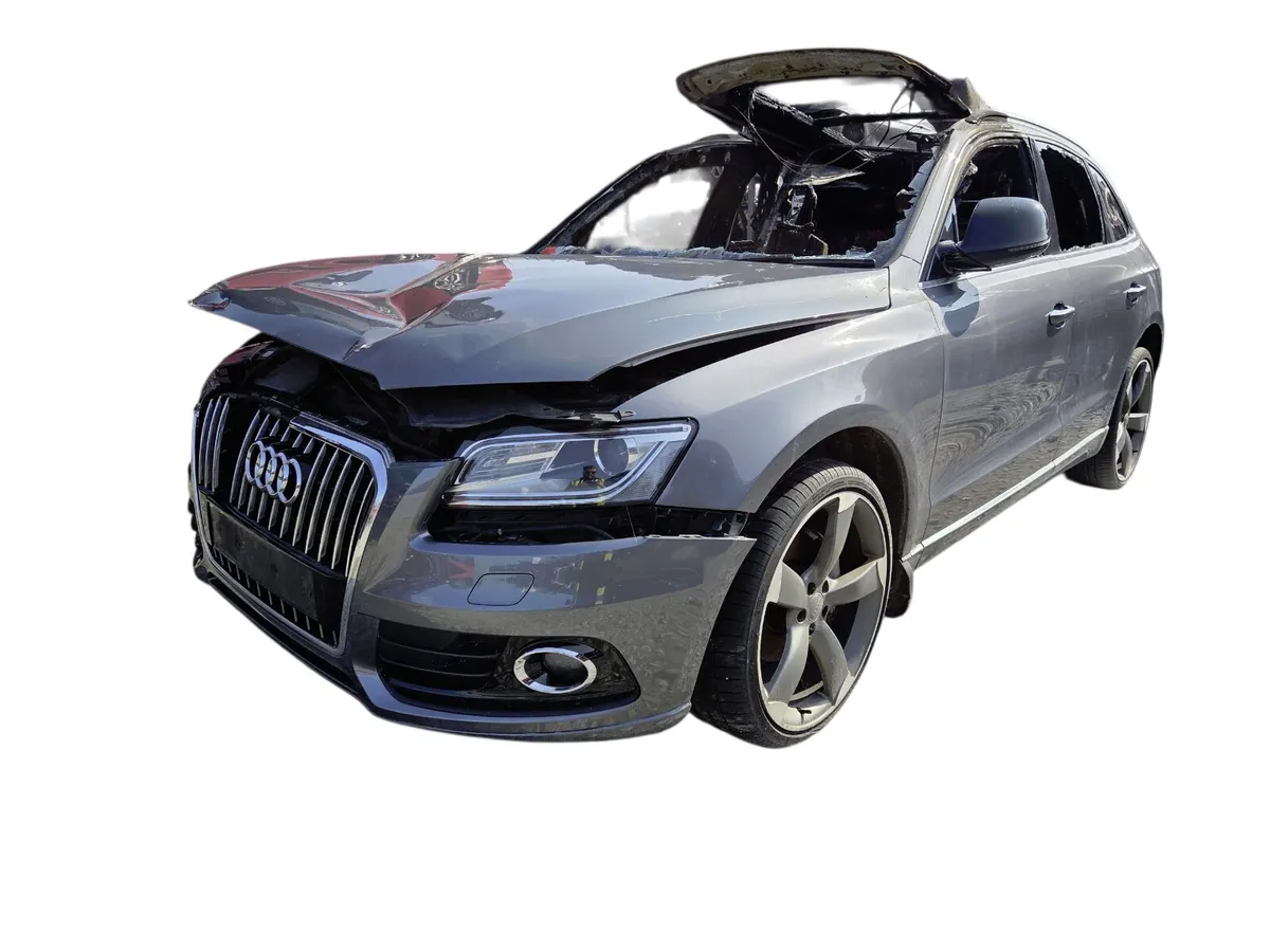 2015 AUDI Q5 Breaking/Dismantling - Image 1