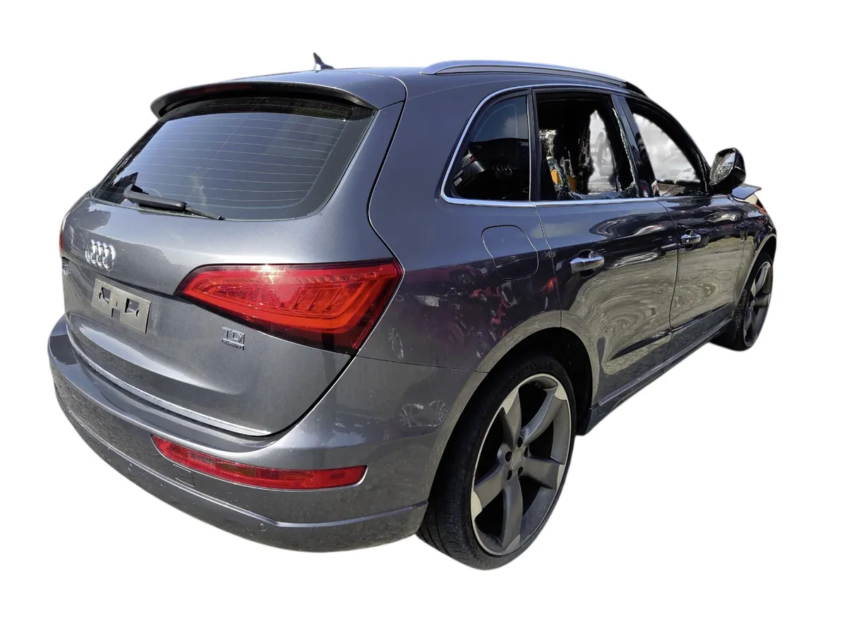 2015 AUDI Q5 Breaking/Dismantling - Image 4