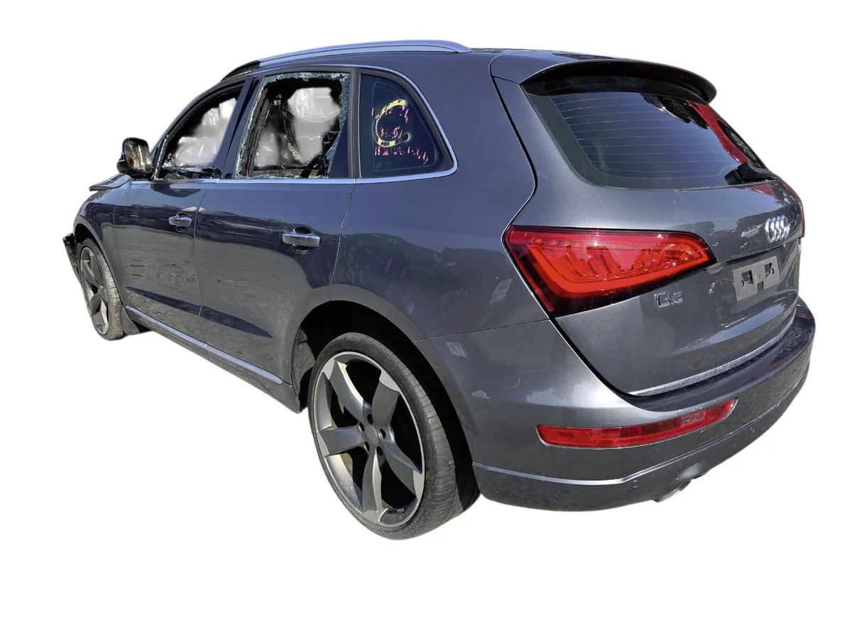 2015 AUDI Q5 Breaking/Dismantling - Image 3