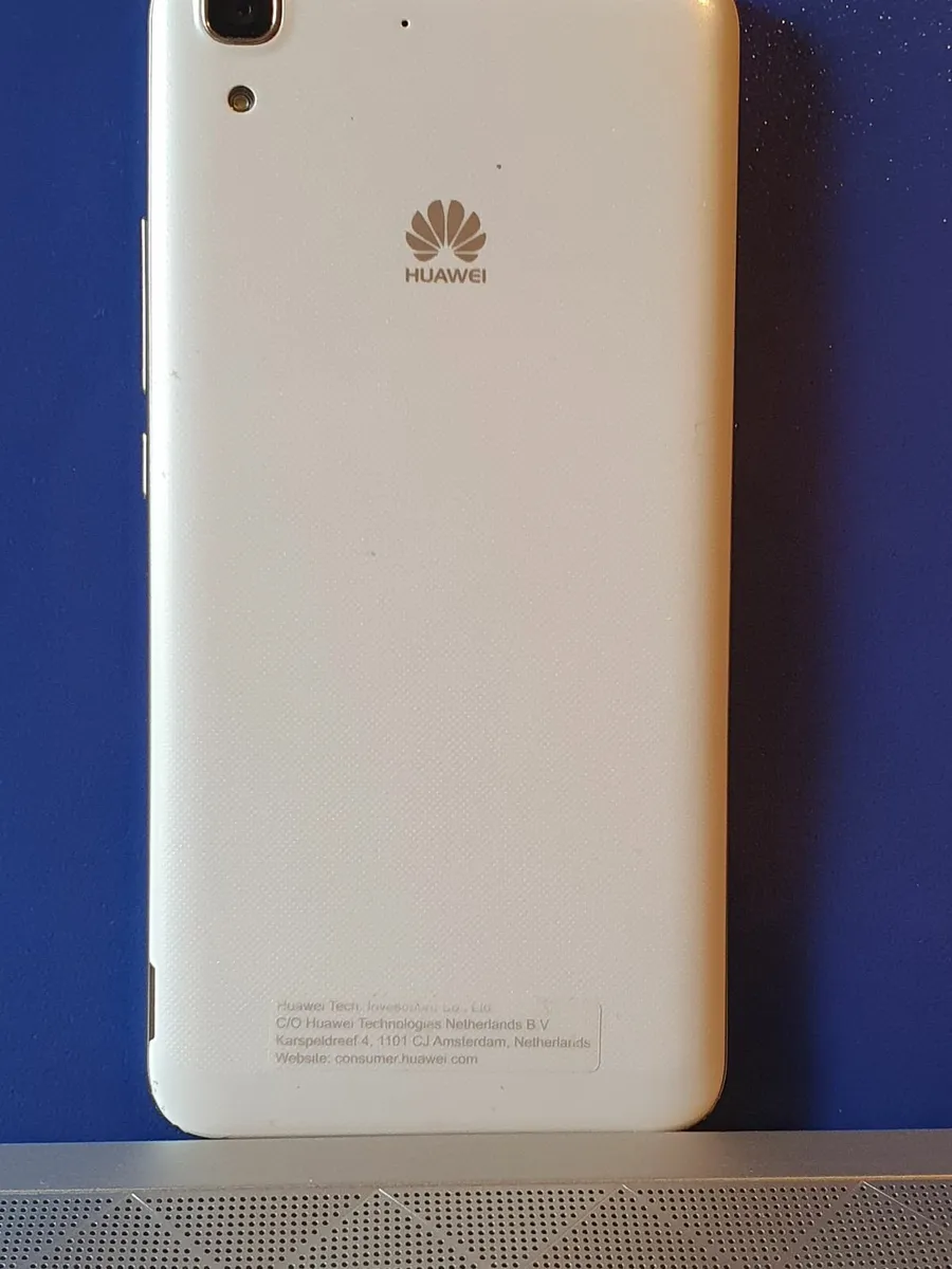 Huawei Mobile Smart Phone / 8GB / SCL-L01 - Image 4